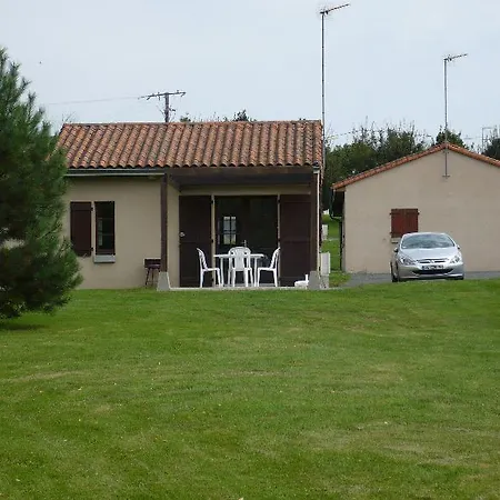 Πάρκο διακοπών Terres De France - Active Park 3*
