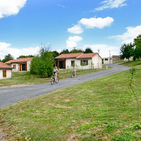 Πάρκο διακοπών Terres De France - Active Park 3*