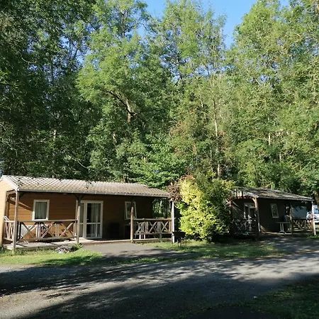 法国之地度假屋 - 蒙孔图尔活动公园 假日公园 3*