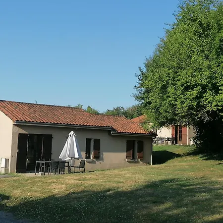 Terres De France - Active Park 3* Moncontour (Vienne)