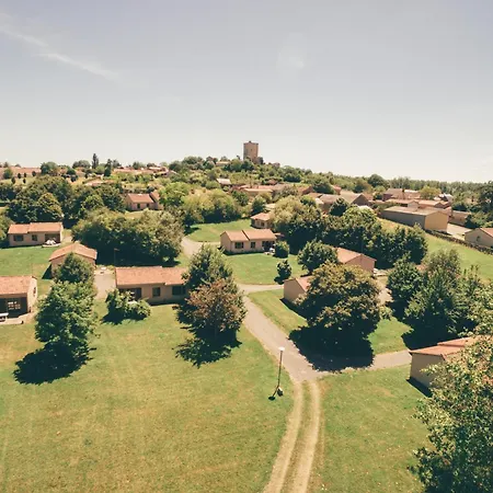 假日公园 法国之地度假屋 - 蒙孔图尔活动公园