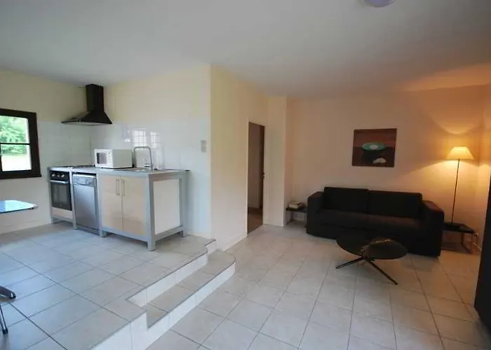 Terres De France - Active Park Aldeamento Turístico Moncontour (Vienne)