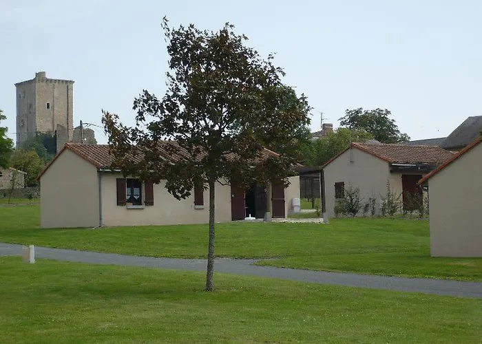 Terres De France - Active Park Aldeamento Turístico Moncontour (Vienne)