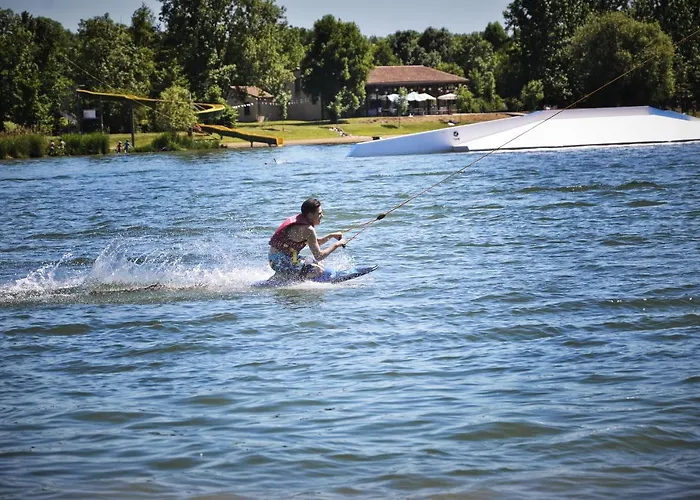 Terres De France - Active Park 3*